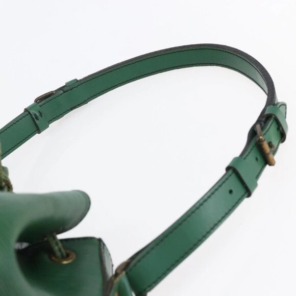 LOUIS VUITTON Epi Petit Noe Shoulder Bag Green M44104 LV Auth 144617 - Picture 9 of 16